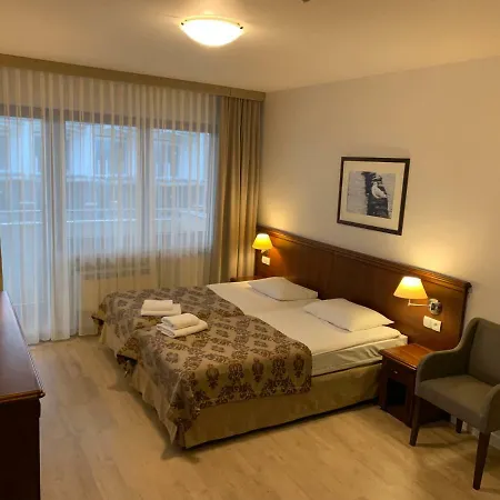 Апартаменти Apartament W Arce *